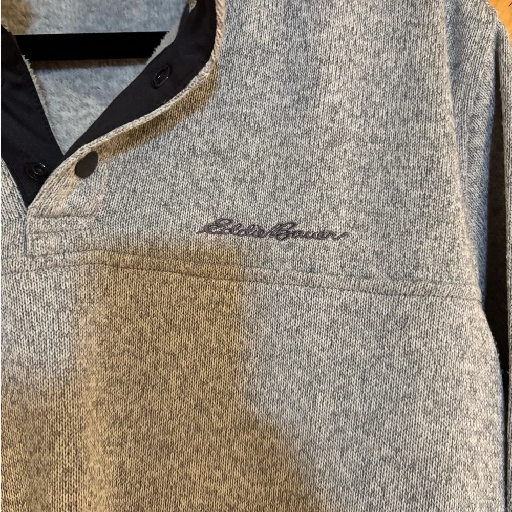 Eddie Bauer Pullover 3/4 Zip Up Light Gray Fleece - Size Medium - Picture 4 of 5